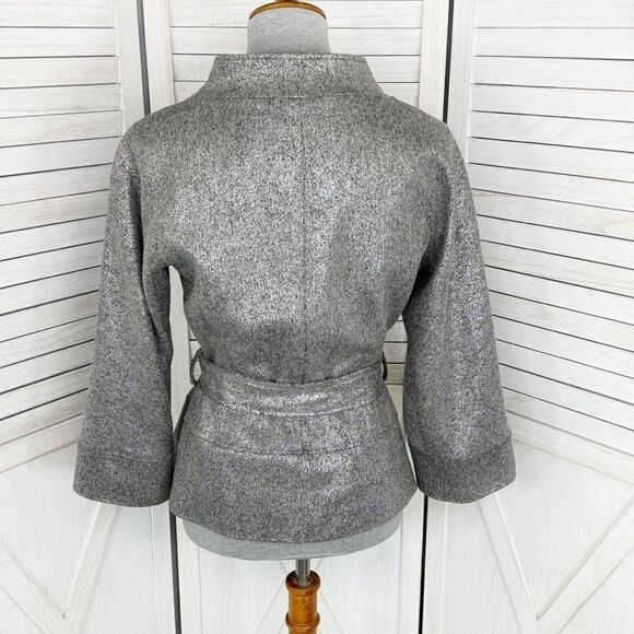 Jon by Teri Jon Open Mock Neck Metallic Belted Topper Jacket Silver Black Size 8 - Picture 4 of 16